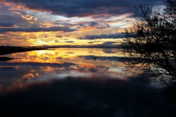 coucher de soleil photo lac