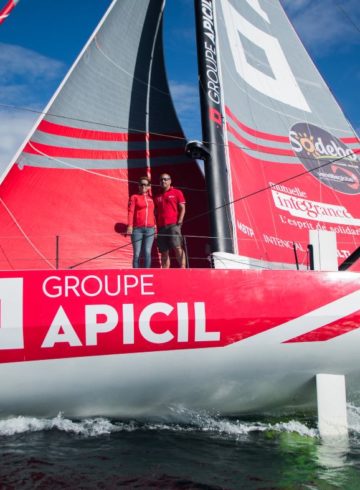 Damien Seguin à bord de son monocoque