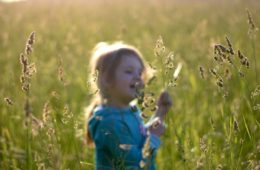 Enfant dans la nature