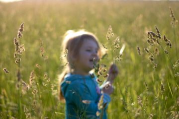 Enfant dans la nature